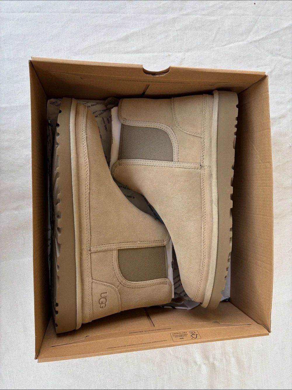 UGG Men’s Chukka Boots
